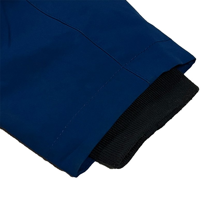 Women's Coat with Dentist Embroidery