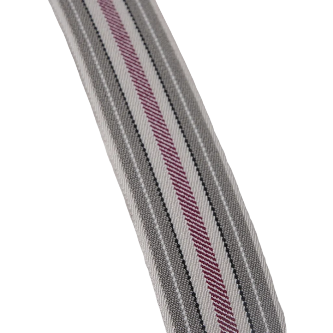 Pike Brothers 1927 Harvester Braces Red, close-up