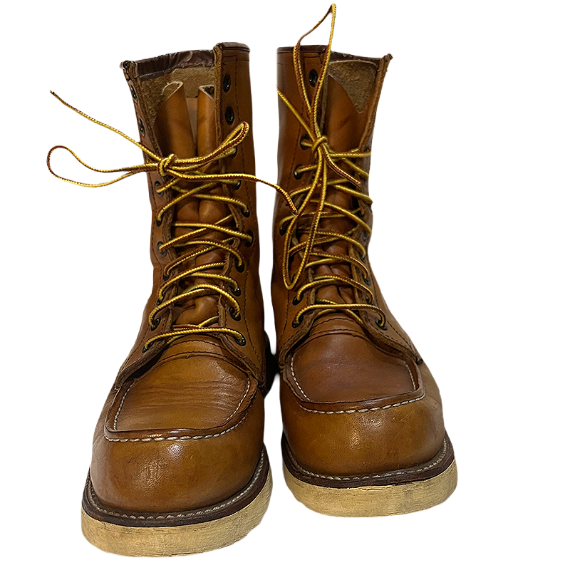 877 Moc Toe ("Irish Setter")