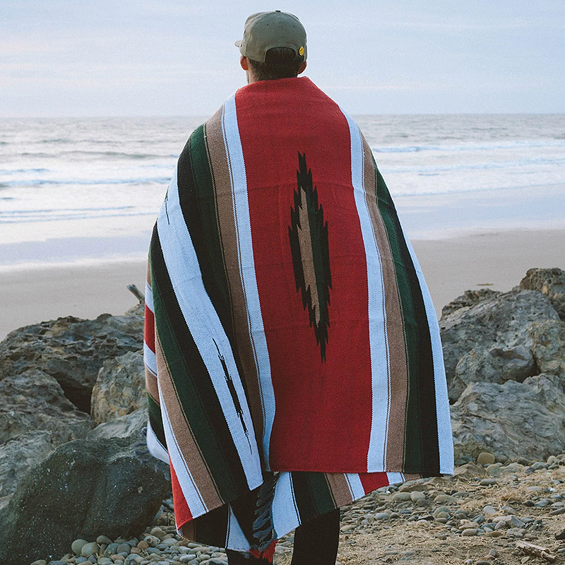 Calle Blanket, Red